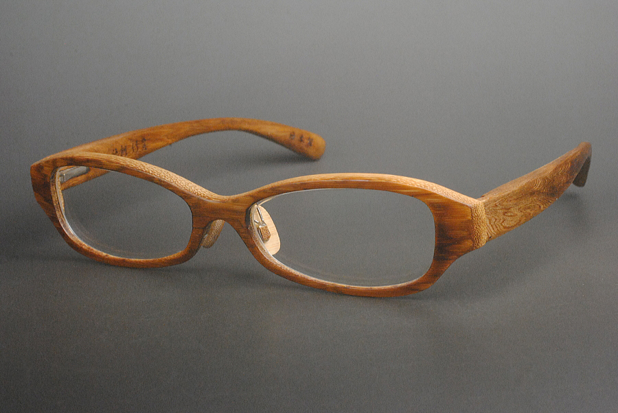 屋久杉製眼鏡フレーム　鯖江市製