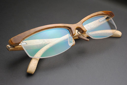 Bamboo eye glasses