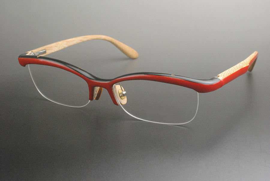 竹製眼鏡フレーム　鯖江製　新商品　Bamboo eyewear