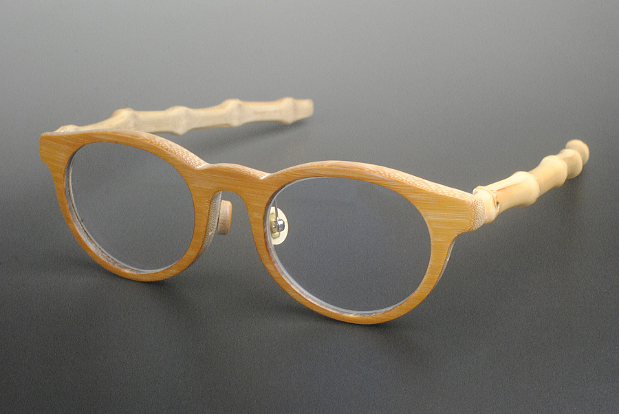 竹製オーダメイド眼鏡の写真