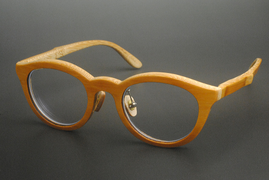 オーダーメイド眼鏡フレーム　根竹フレームの写真