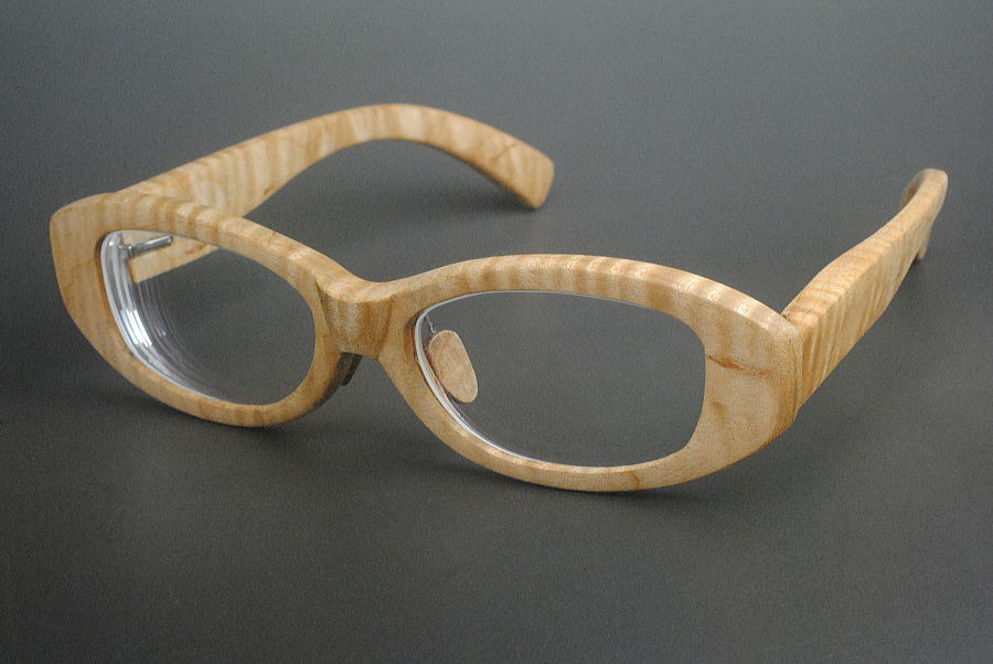 オーダーメイド眼鏡フレーム（楓製）