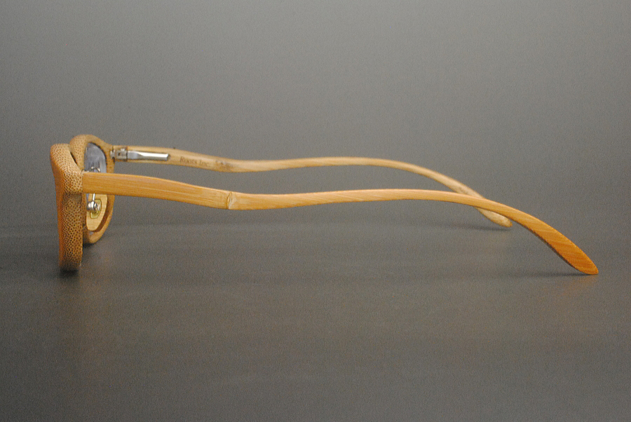 オーダーメイド眼鏡フレーム　竹製フレームの写真3