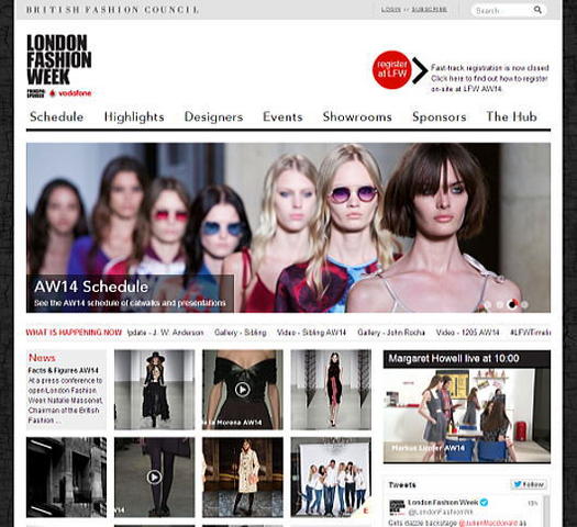 ロンドン「London Fashion Week」に弊社商品約50本が国内より選ばれ参加展示。